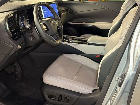 Used 2023 Lexus RX 350 Premium Plus w/ Accessory Package (Z1) FWD image 21