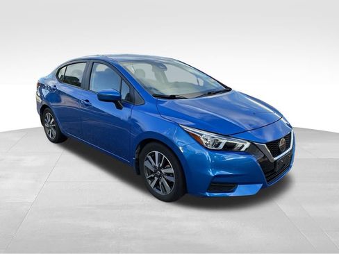 Used 2020 Nissan Versa SV FWD image 8