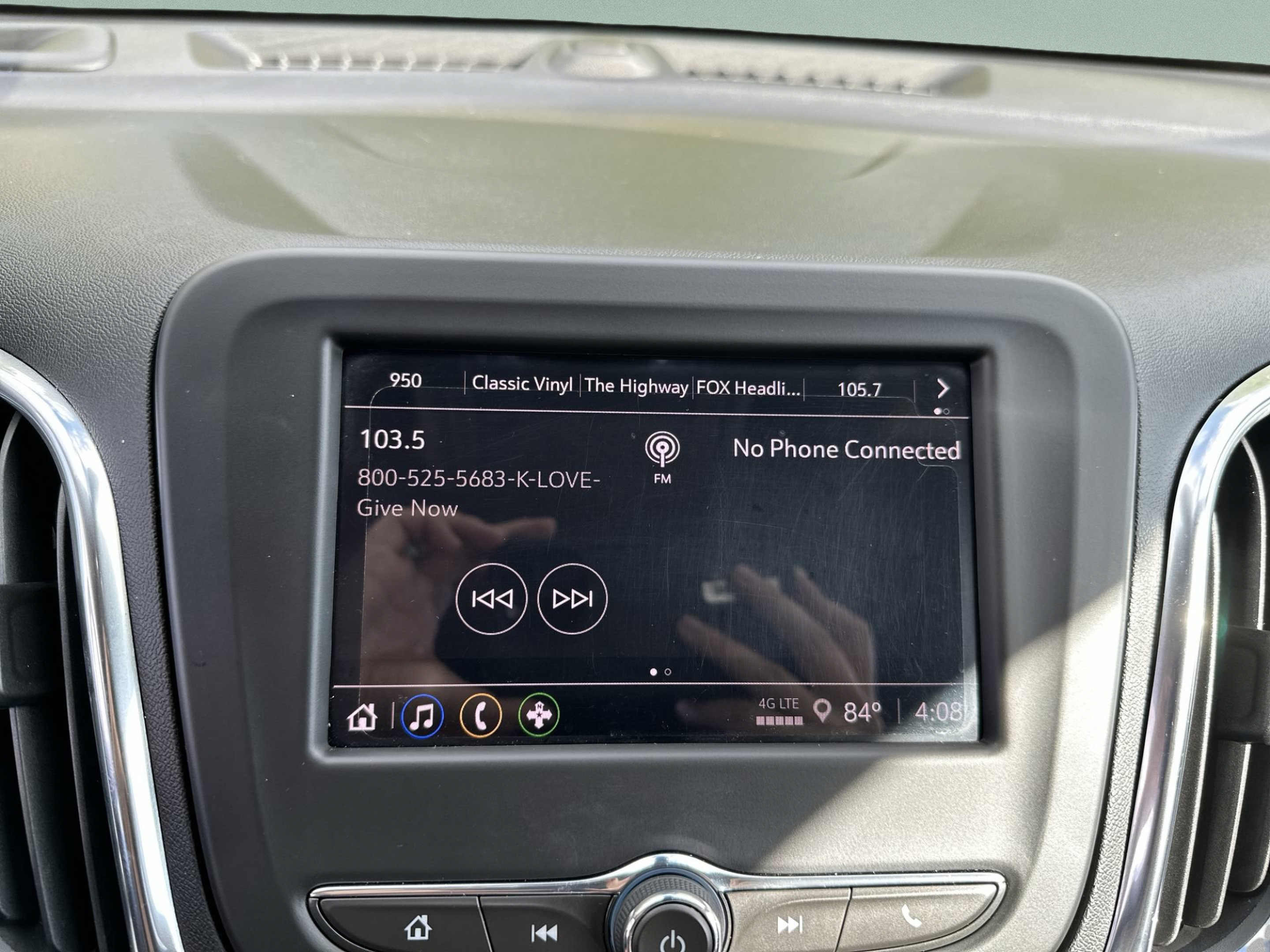 Used 2024 Chevrolet Equinox LT FWD image 12
