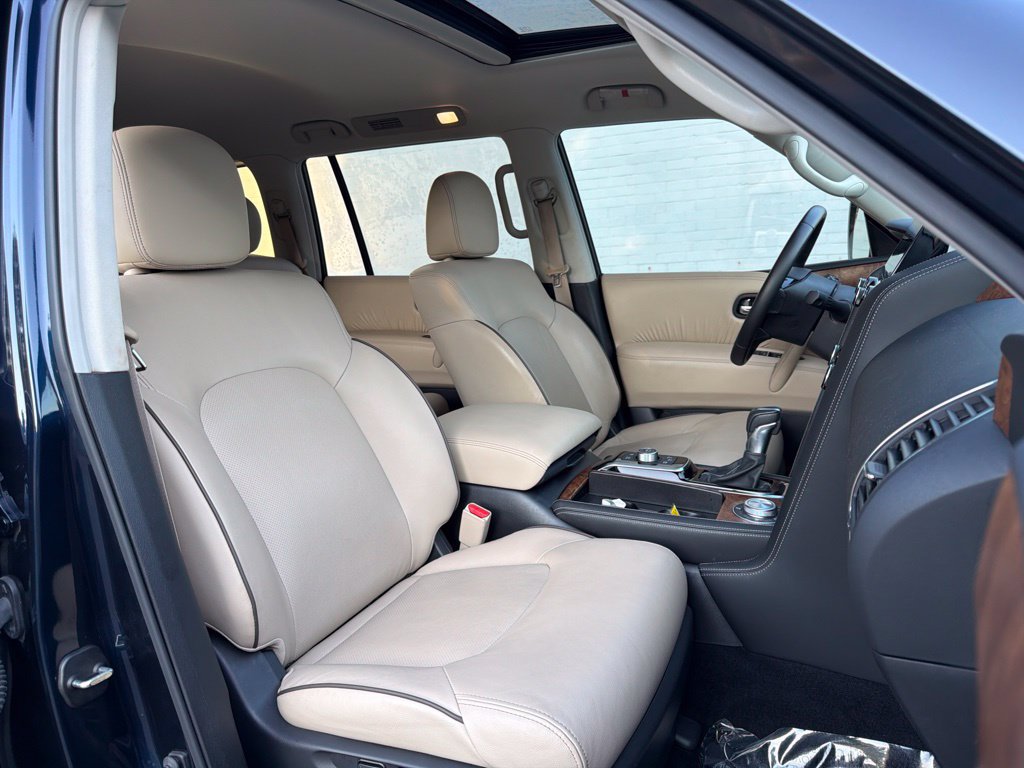 Used 2023 Nissan Armada SL w/ Captain's Chairs Package AWD/4WD image 14