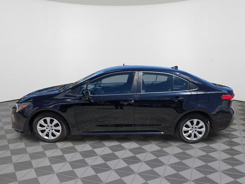 Used 2023 Toyota Corolla LE FWD image 12