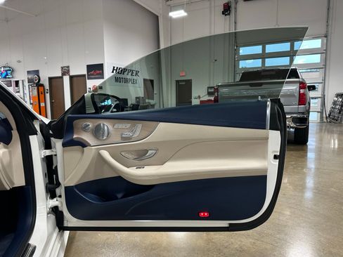 Used 2018 Mercedes-Benz E 400 Coupe image 41