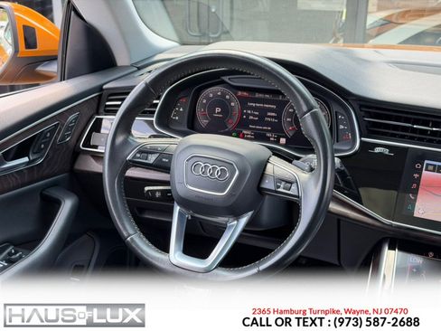 Used 2019 Audi Q8 Premium Plus w/ Premium Plus AWD/4WD image 27