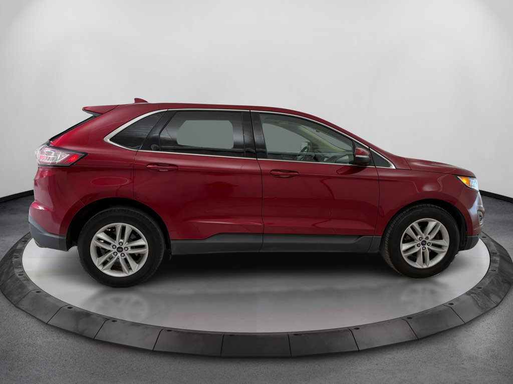 Used 2017 Ford Edge SEL w/ Equipment Group 201A FWD image 4