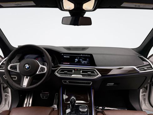 Used 2019 BMW X5 xDrive40i w/ M Sport Package image 14