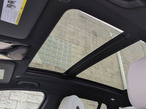 Used 2025 BMW X5 xDrive50e w/ Executive Package image 20