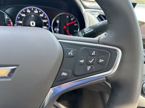 Used 2024 Chevrolet Malibu LT image 21