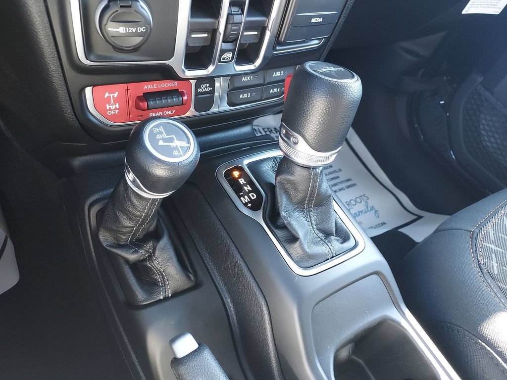 New 2026 Jeep Gladiator Mojave AWD/4WD image 25