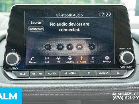 Used 2024 Nissan Rogue S FWD image 36