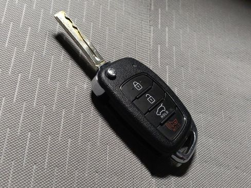 Used 2019 Hyundai Tucson SE AWD/4WD image 32