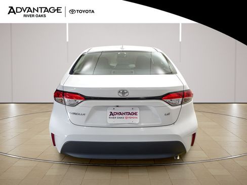 Used 2024 Toyota Corolla LE FWD image 6