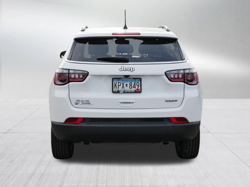 Used 2023 Jeep Compass Latitude w/ Sun and Sound Group AWD/4WD image 6