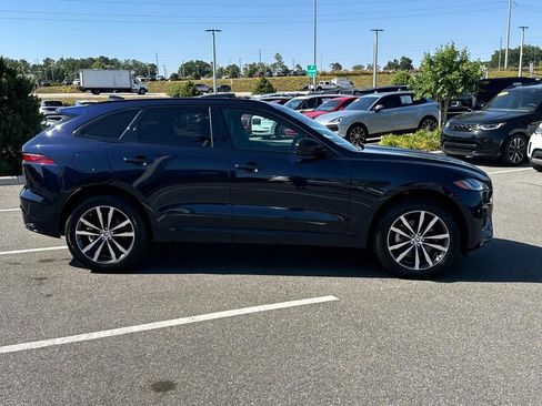 New 2025 Jaguar F-PACE R-Dynamic S image 7