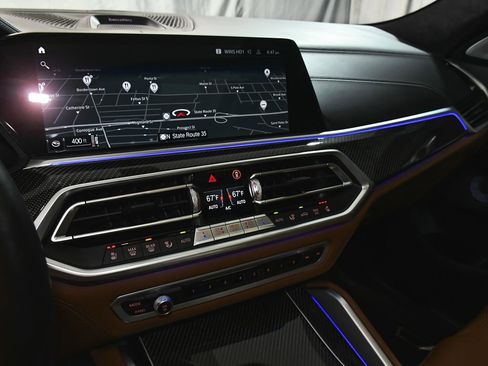 Used 2021 BMW X6 M w/ Executive Package AWD/4WD image 46