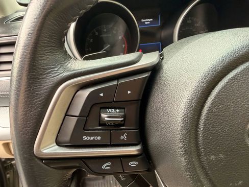 Used 2019 Subaru Outback 2.5i Premium image 27