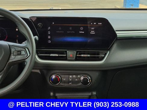 Used 2024 Chevrolet TrailBlazer LS w/ LS Convenience Package FWD image 34