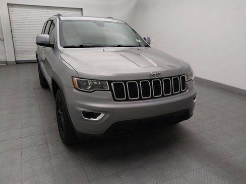 Used 2018 Jeep Grand Cherokee Laredo RWD image 14