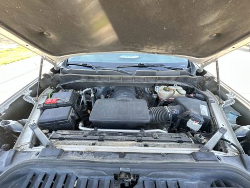 Used 2020 Chevrolet Silverado 1500 LT image 28