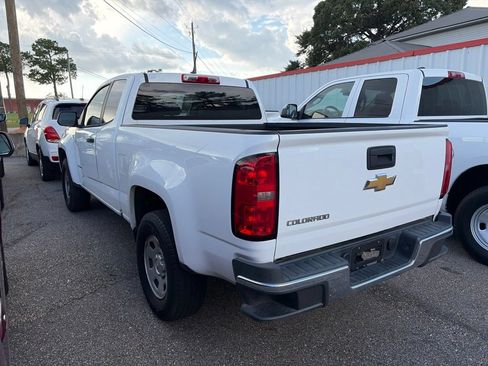 Used 2020 Chevrolet Colorado W/T w/ WT Convenience Package RWD image 6
