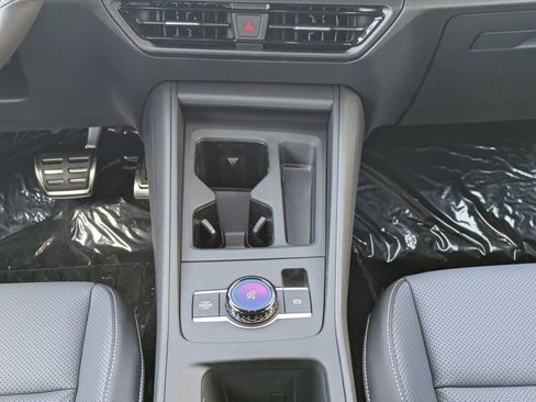 New 2026 Volkswagen Tiguan SE R-Line FWD image 19