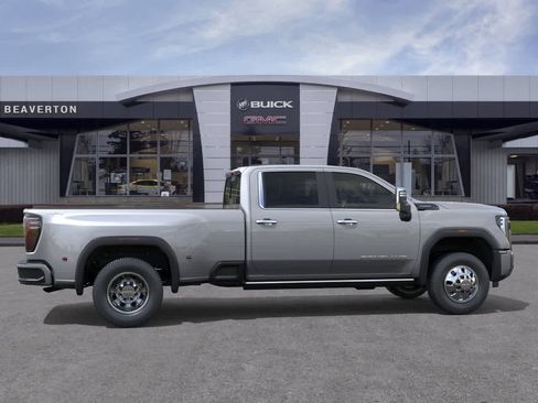 New 2026 GMC Sierra 3500 Denali Ultimate image 5