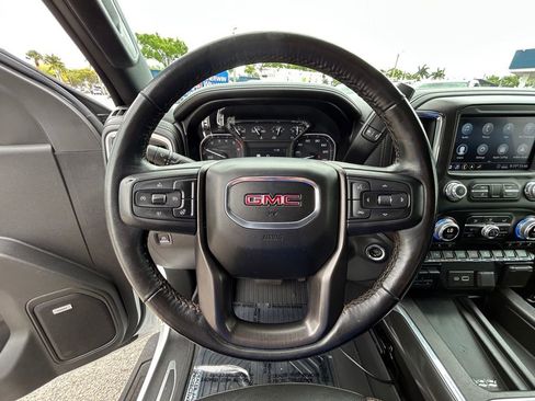 Used 2020 GMC Sierra 1500 AT4 w/ AT4 Premium Package image 17