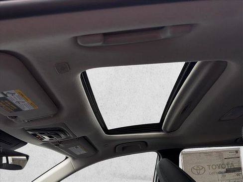 New 2026 Toyota Corolla Cross XLE image 20