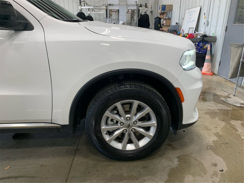 Used 2024 Dodge Durango SXT image 21