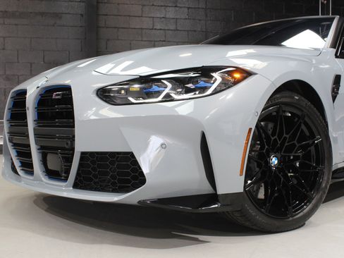 Used 2022 BMW M4 xDrive Competition image 7