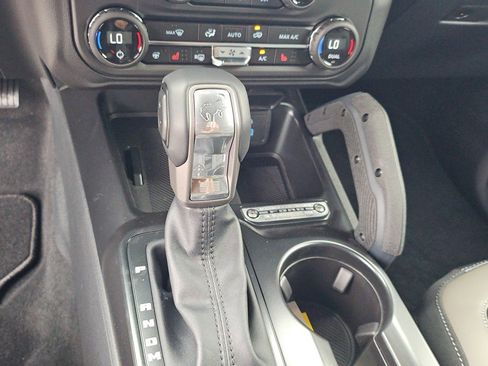 New 2025 Ford Bronco Outer Banks w/ Sasquatch Package AWD/4WD image 15