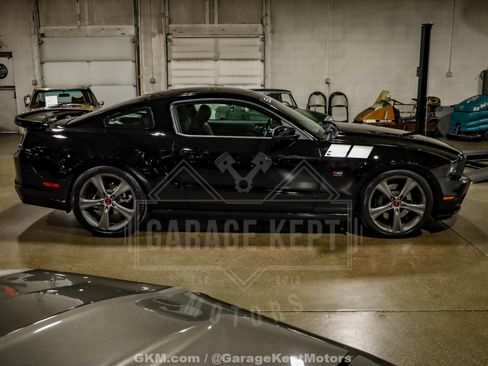 Used 2014 Ford Mustang GT Premium image 10