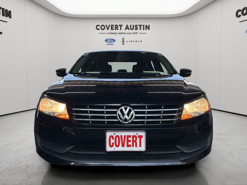 Used 2012 Volkswagen Passat TDI SE FWD image 6