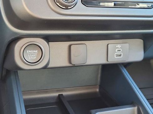 New 2026 Ford Maverick Lobo AWD/4WD image 48