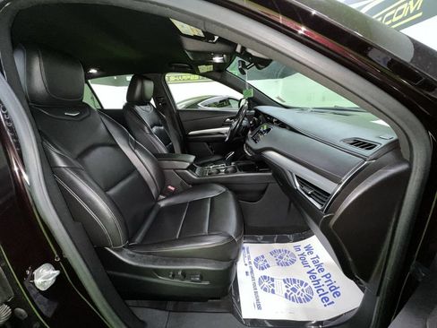 Used 2020 Cadillac XT4 Premium Luxury FWD image 28