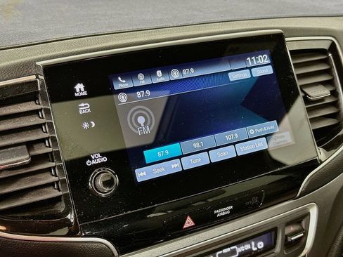 Used 2023 Honda Passport EX-L image 15