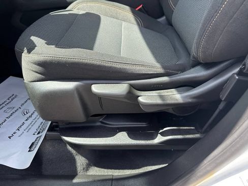 Used 2018 Chevrolet Traverse LS FWD image 35