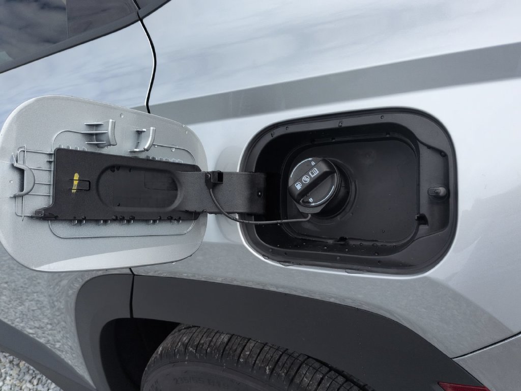 New 2026 Hyundai Tucson Limited FWD image 18