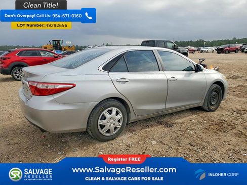 Used 2017 Toyota Camry LE FWD image 4