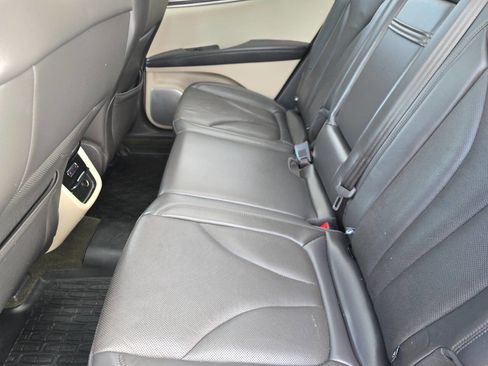 Used 2019 Lincoln Nautilus Reserve w/ Ultimate Package image 29