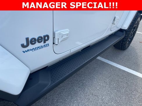 Used 2021 Jeep Wrangler Unlimited Rubicon 4xe w/ Cold Weather Group image 10