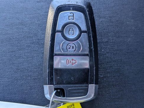Used 2022 Ford Bronco Outer Banks AWD/4WD image 29
