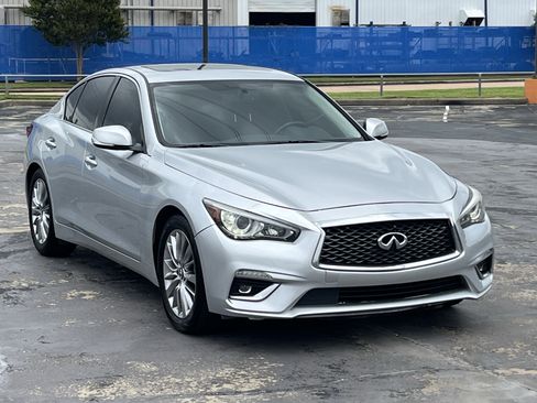 Used 2020 INFINITI Q50 Luxe RWD image 3