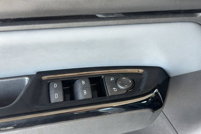 Certified 2025 Honda Prologue Touring image 13