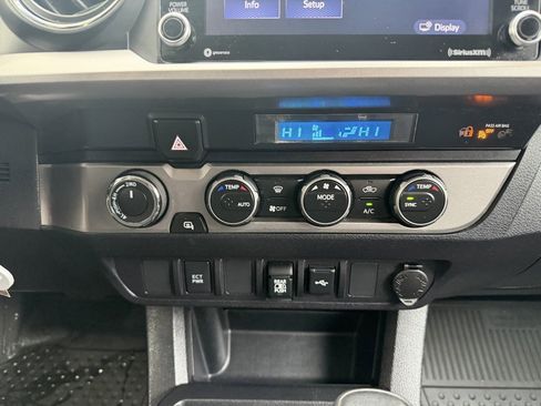 Used 2022 Toyota Tacoma SR5 image 17
