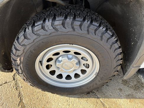 Used 2023 GMC Sierra 1500 Pro image 9