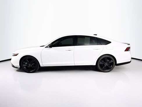 Used 2023 Honda Accord Sport image 7