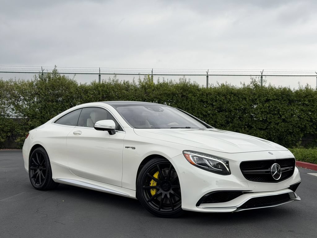 Used 2015 Mercedes-Benz S 63 AMG 4MATIC Coupe image 2