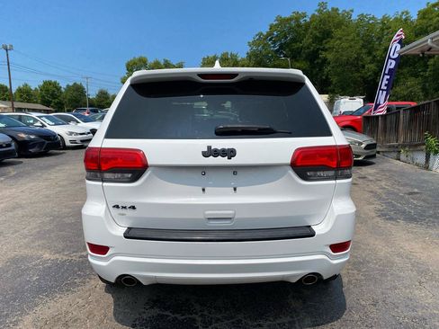 Used 2015 Jeep Grand Cherokee Altitude AWD/4WD image 8