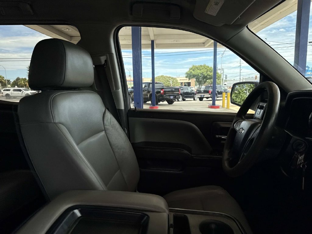 Used 2018 Chevrolet Silverado 1500 W/T w/ WT Convenience Package RWD image 11