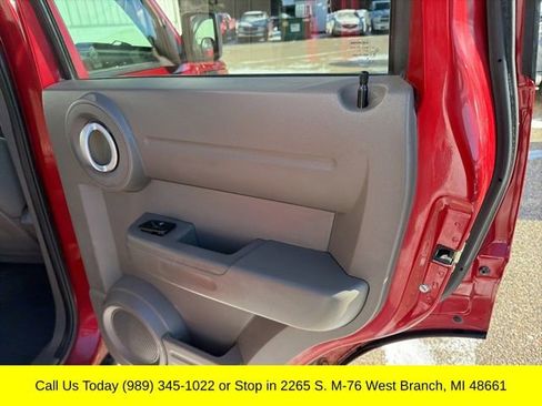 Used 2007 Dodge Nitro SE image 22